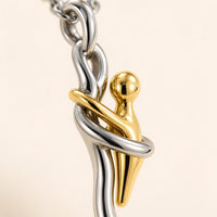 AMORA Embrace Necklace, detail